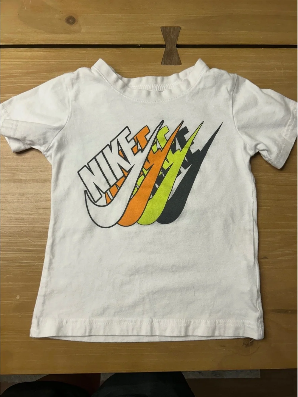 Nike White Kids T-Shirt with Colorful Logo Size 4
